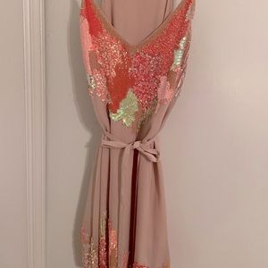 Gorgeous embellished size 10 French Connection belted mini with liner and swish